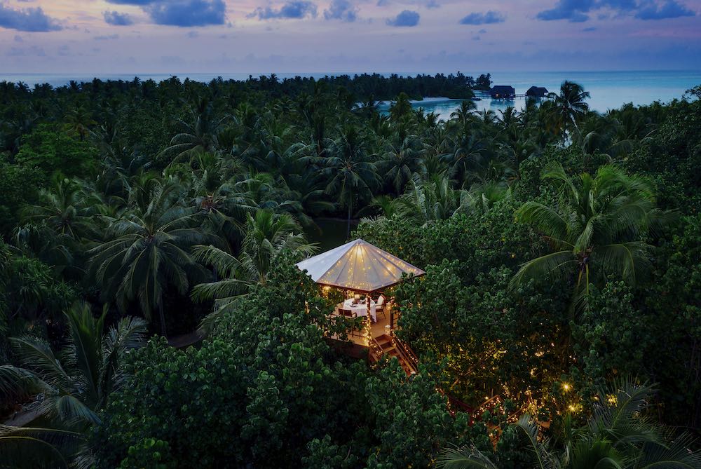 Fanditha at One&Only Reethi Rah thumbnail 6